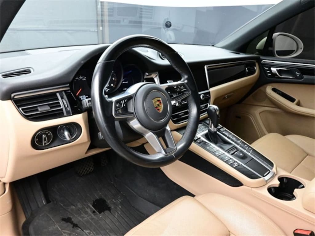 Certified 2021 Porsche Macan SUV