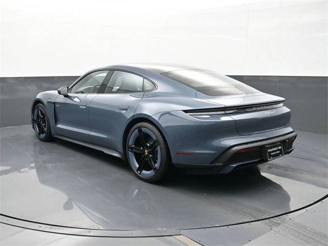 2025 Porsche Taycan 4 photo 3