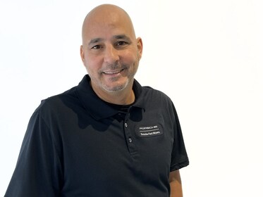 Staff member Robert Alarcon from ID_7f700d