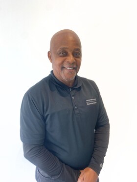 Staff member Jimmie Collins from ID_7f700d