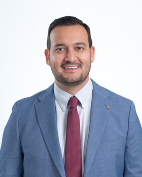 Staff member Thomas Molina from ID_756b81