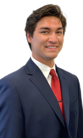 Staff member Kyle Palmer from ID_756b81