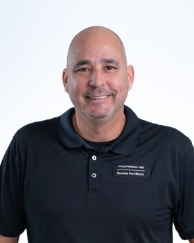 Staff member Robert Alarcon from ID_7f700d