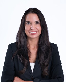 Staff member Sara Batchelor from ID_7376a3