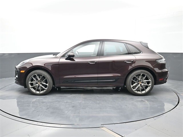 2024 Porsche Macan GTS photo 2