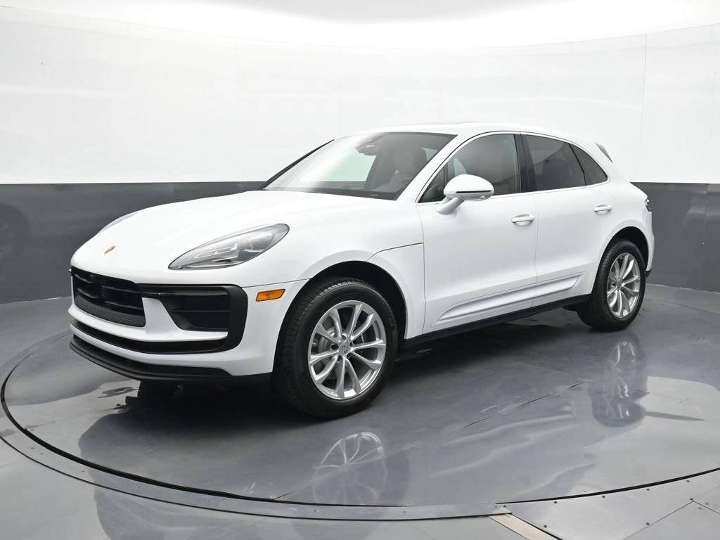 2026 Porsche Macan T