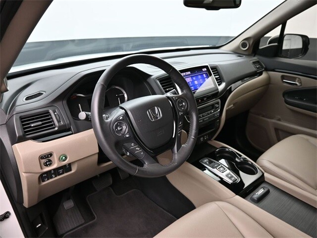 2020 Honda Ridgeline RTL-E photo 4
