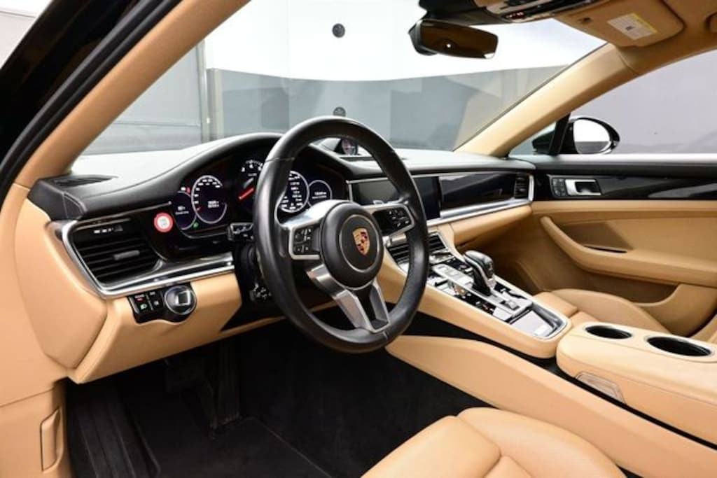 Certified 2018 Porsche Panamera Sedan