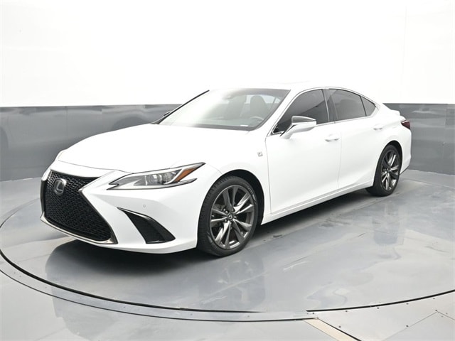 2019 Lexus ES F SPORT's photo