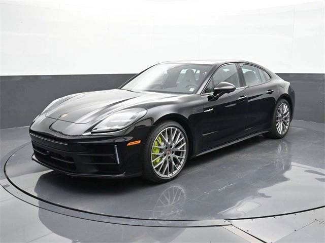 2026 Porsche Panamera 4 E-Hybrid