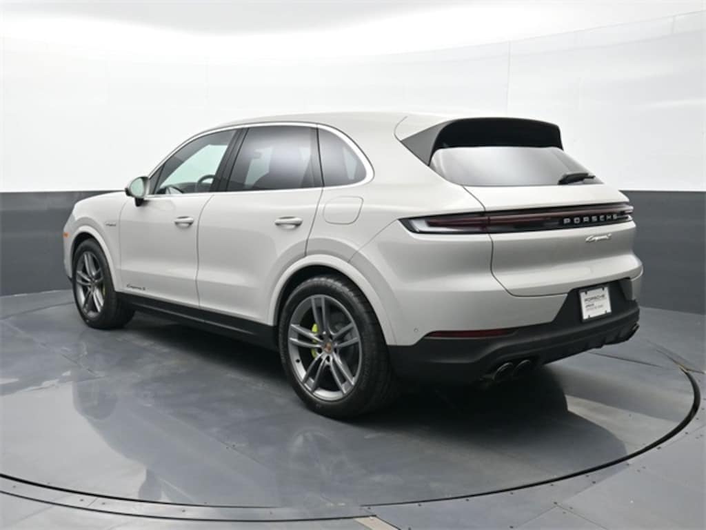 Certified 2025 Porsche Cayenne E-Hybrid S SUV