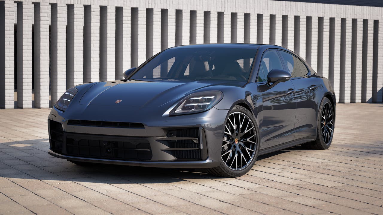  Porsche Panamera 4