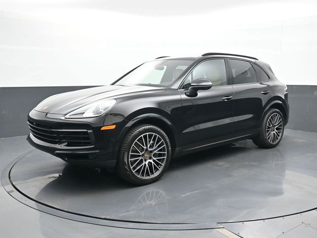 2023 Porsche Cayenne Base