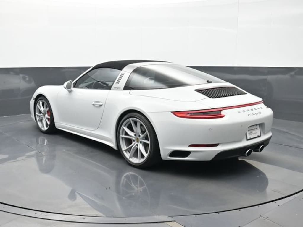 Certified 2018 Porsche 911 Targa 4S Coupe