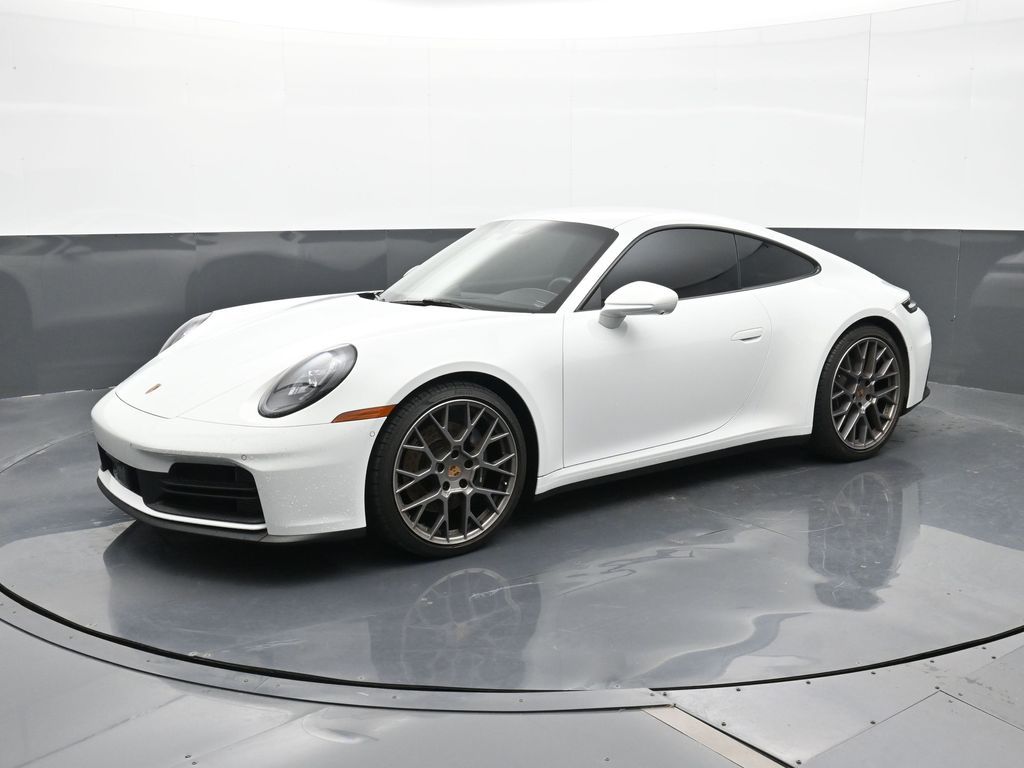 2025 Porsche 911 Carrera