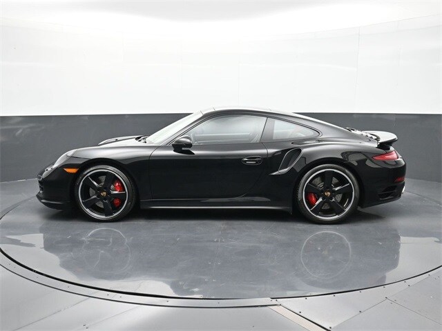 2014 Porsche 911 Turbo photo 2