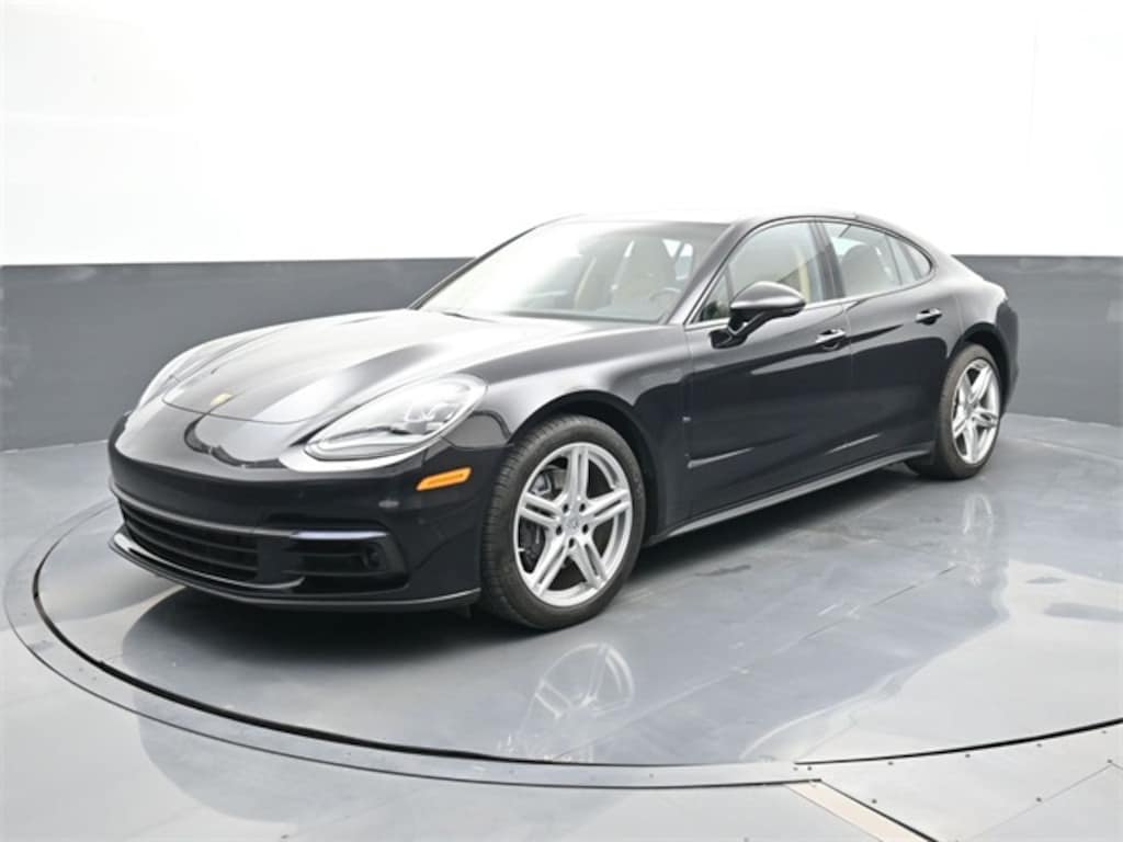 Certified 2017 Porsche Panamera Sedan