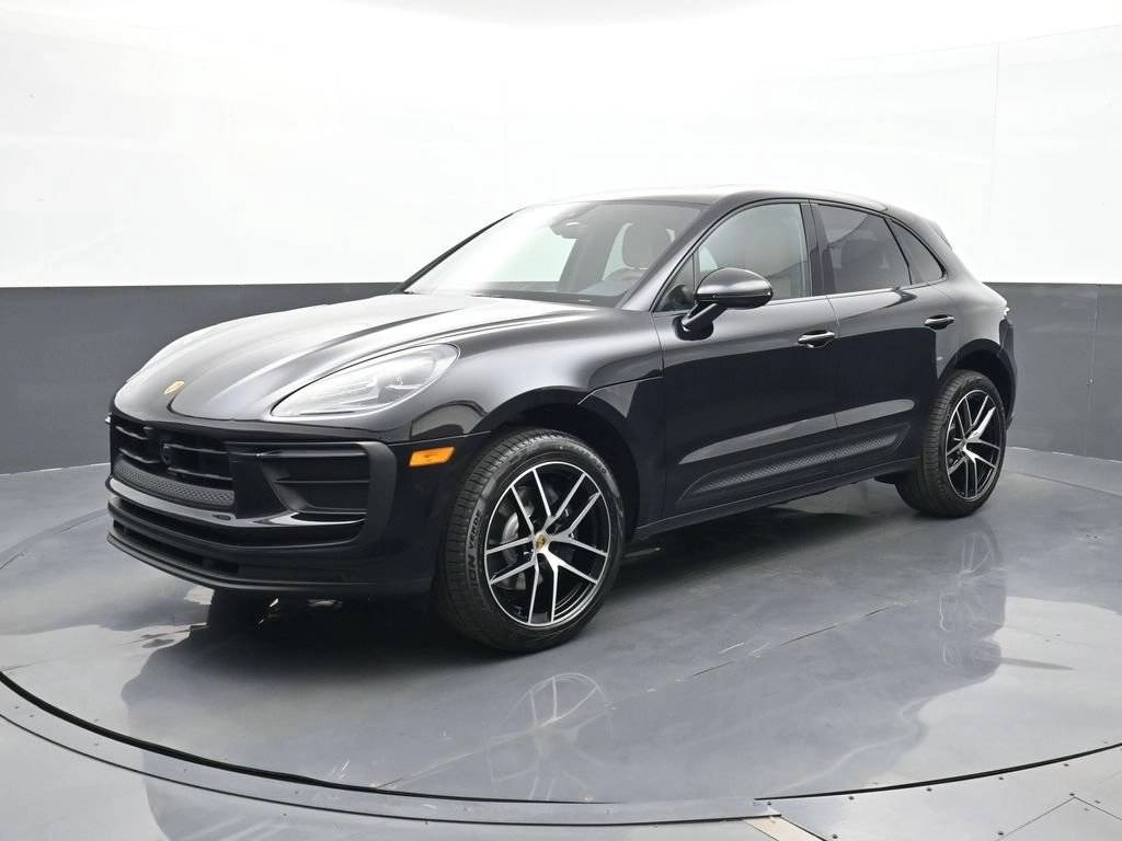 2026 Porsche Macan