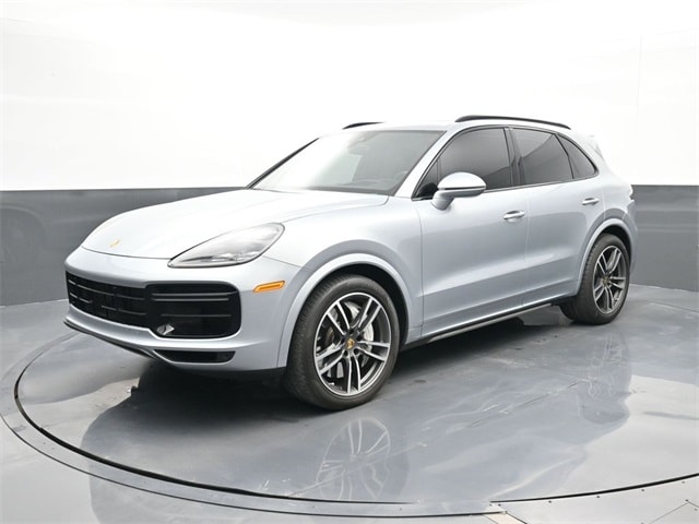 2020 Porsche Cayenne Turbo's photo