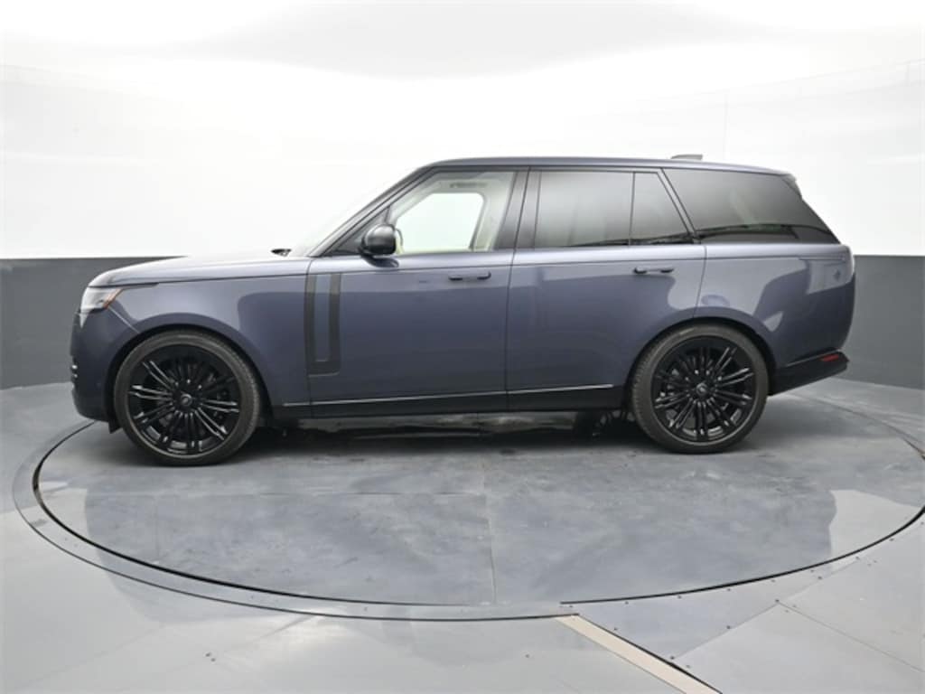 Used 2024 Land Rover Range Rover SE SUV