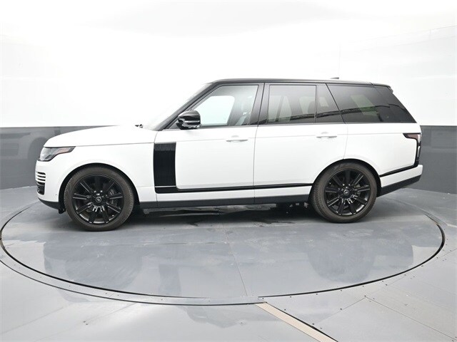 2020 Land Rover Range Rover HSE photo 2