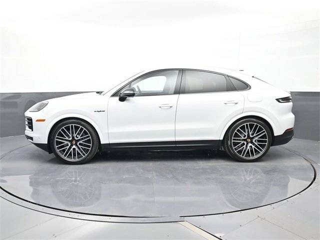 2026 Porsche Cayenne E-Hybrid Coupe photo 2