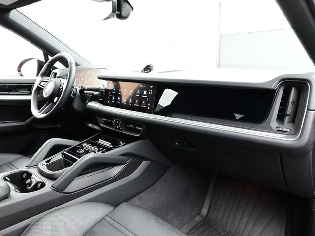 2025 Porsche Cayenne Coup Base - Photo 18