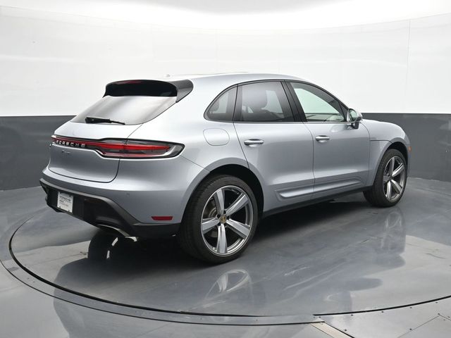 2025 Porsche Macan Base - Photo 23