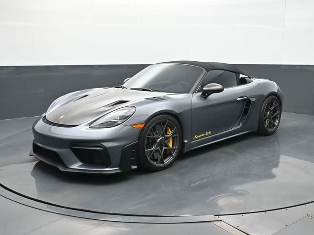 2025 Porsche 718 Spyder RS's photo