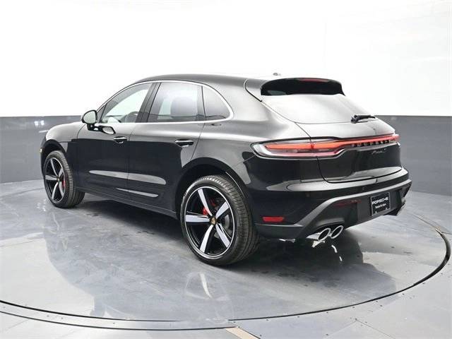 2026 Porsche Macan S photo 3