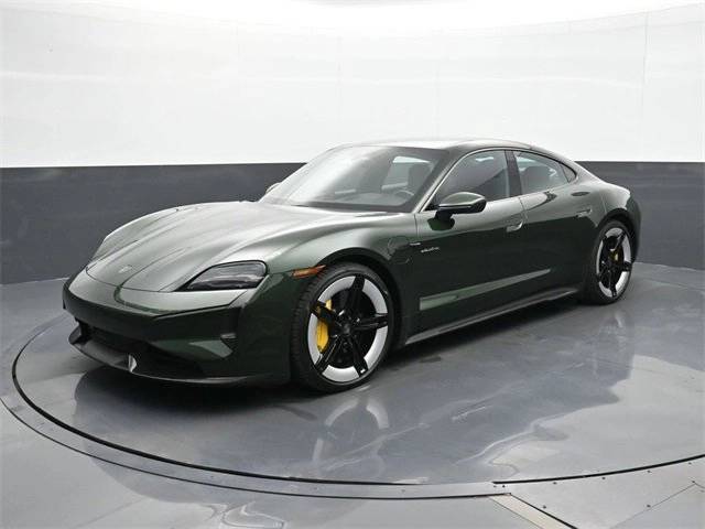 2025 Porsche Taycan Turbo S's photo