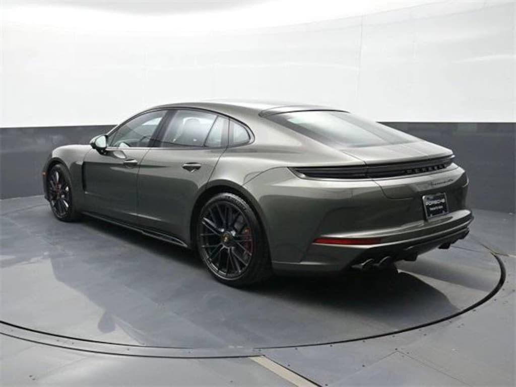 New 2026 Porsche Panamera GTS Hatchback