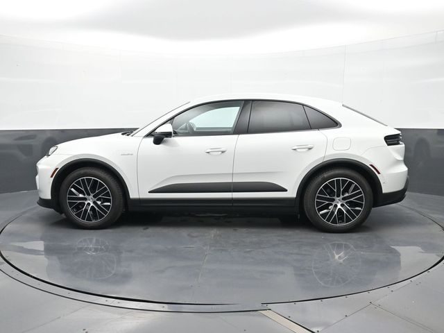 Certified 2025 Porsche Macan Base with VIN WP1AD2XA9SL077935 for sale in Fort Myers, FL