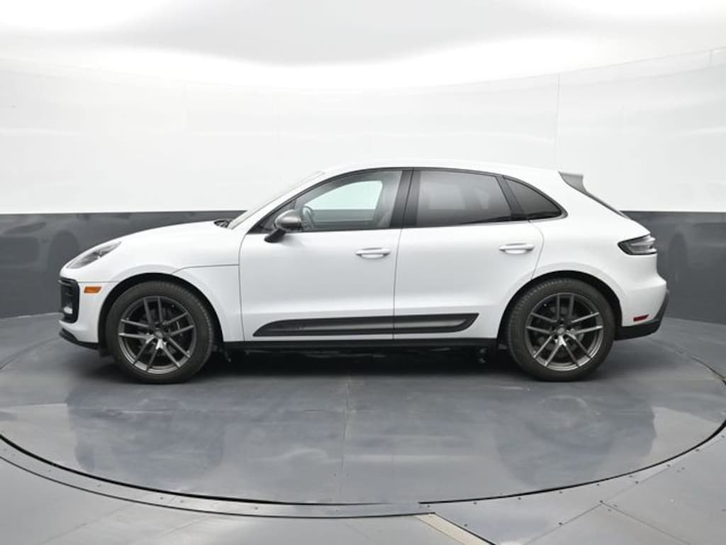 Certified 2024 Porsche Macan T SUV