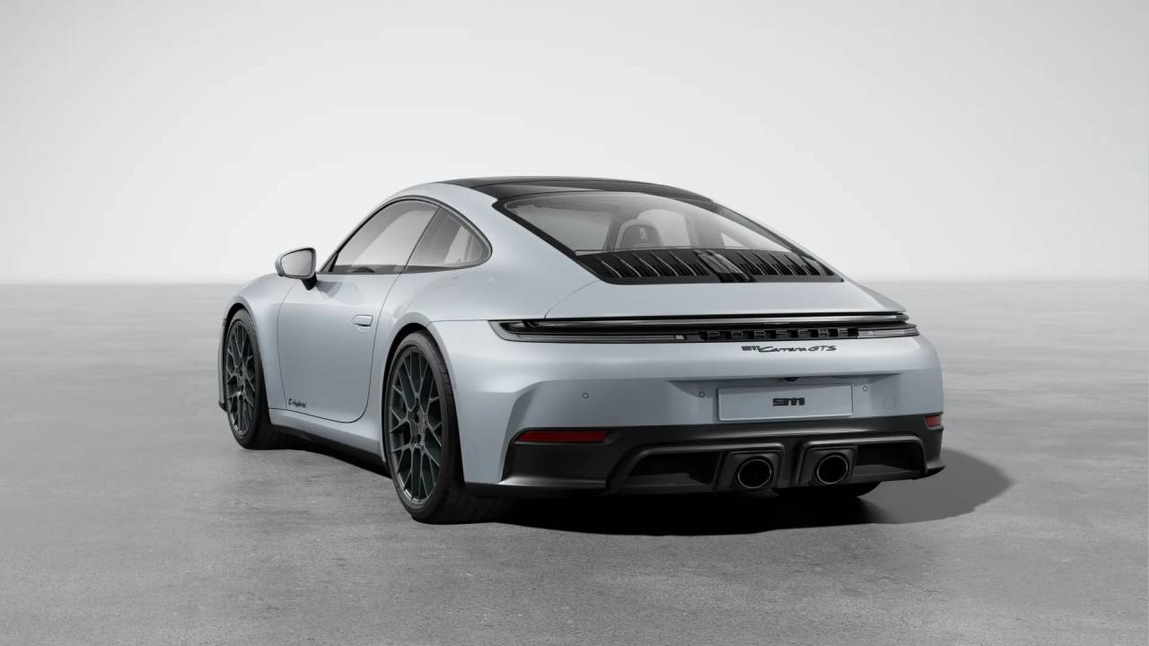 2026 Porsche 911 GTS photo 3