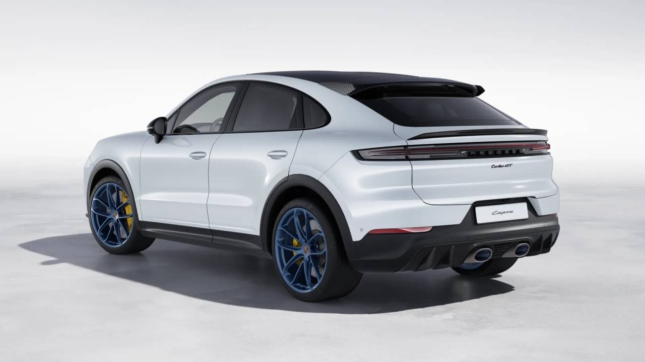 2026 Porsche Cayenne Coupe Turbo GT photo 2
