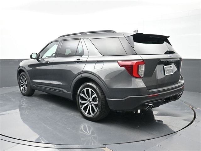 2020 Ford Explorer ST photo 2