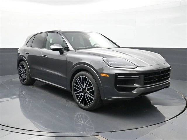 2025 Porsche Cayenne Turbo E-Hybrid - Photo 10
