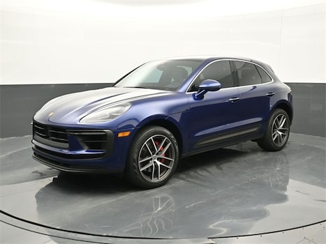 2023 Porsche Macan S SUV