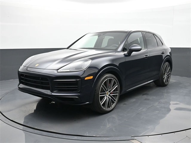 2021 Porsche Cayenne GTS's photo