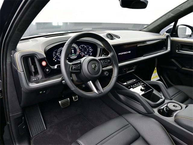 2026 Porsche Cayenne E-Hybrid photo 4