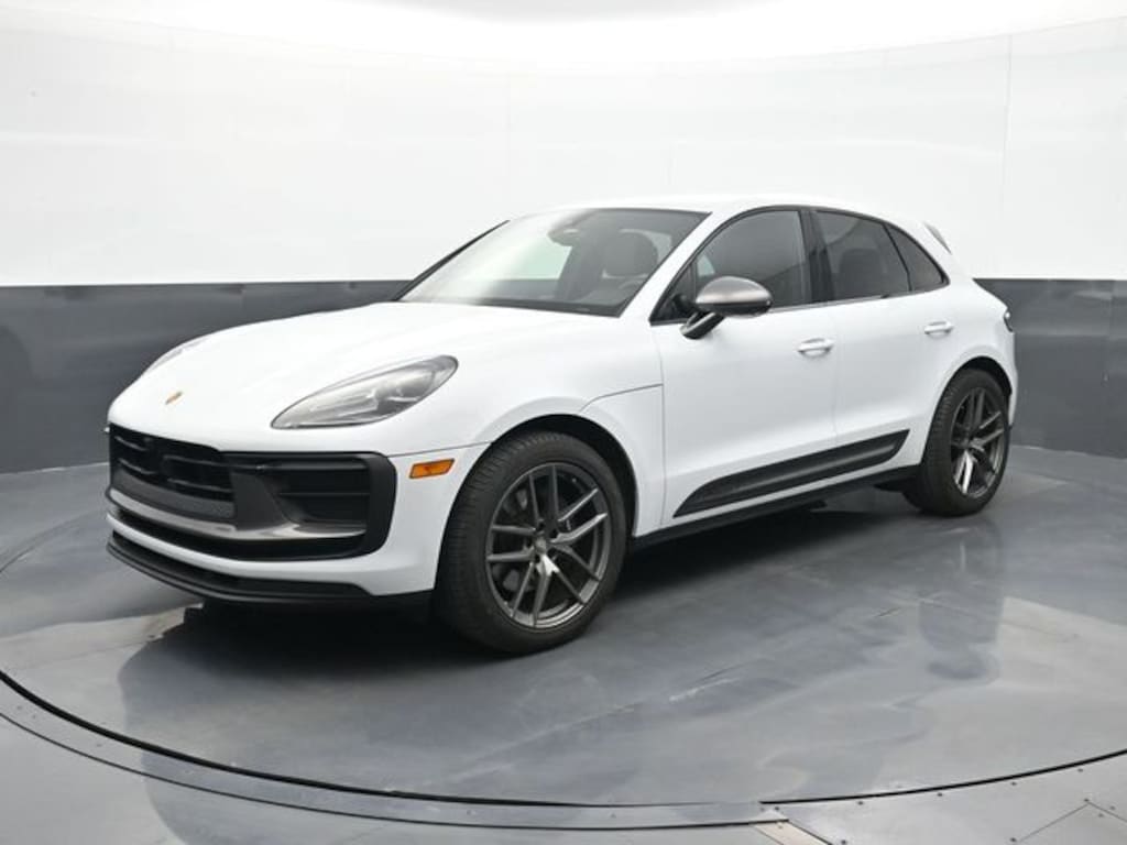 Certified 2024 Porsche Macan T SUV