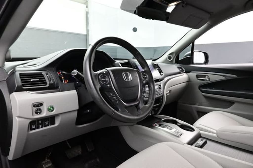Used 2023 Honda Ridgeline RTL Truck Crew Cab