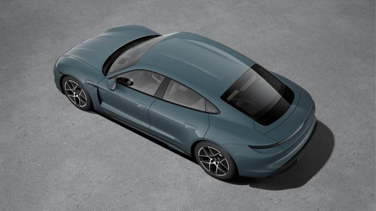 2025 Porsche Taycan 4 photo 4