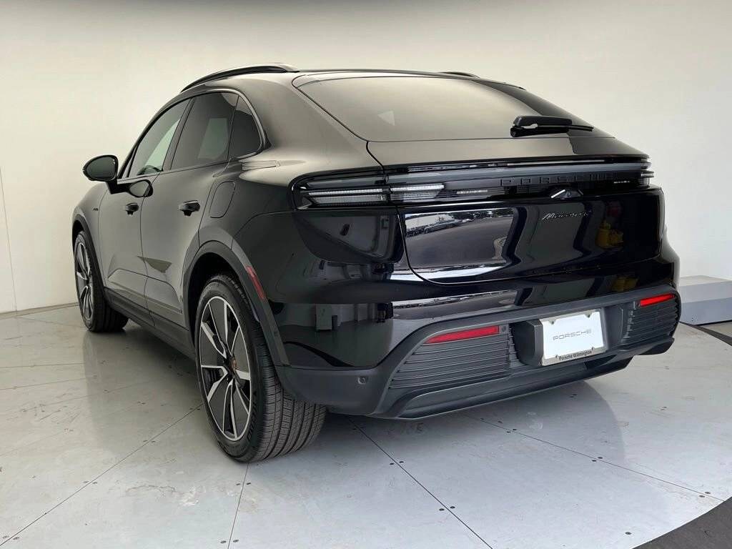 New 2025 Porsche Macan 4S Electric 4S Electric SUV