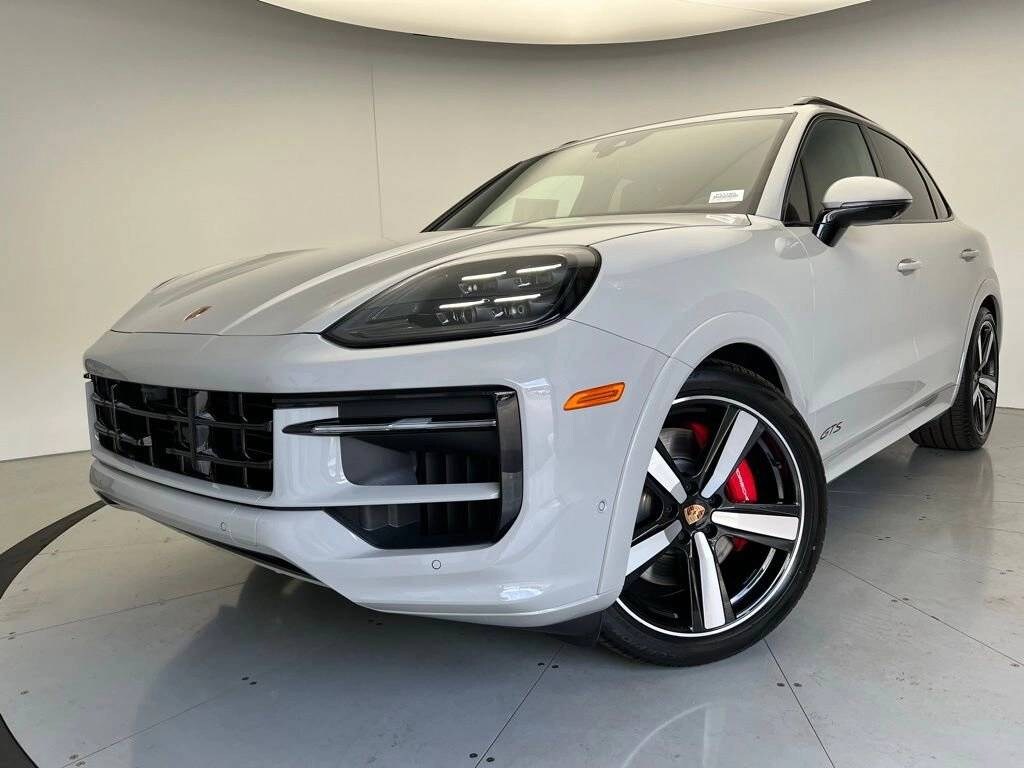 New 2025 Porsche Cayenne GTS GTS SUV