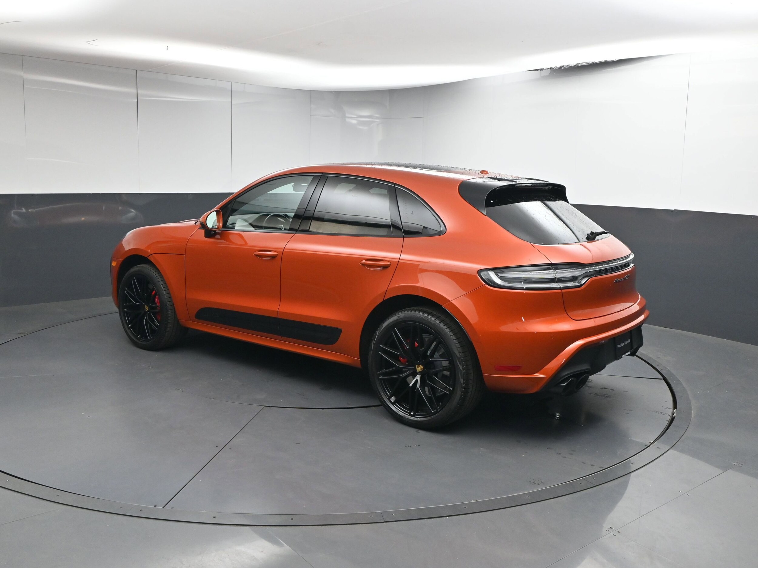 2022 Porsche Macan GTS photo 3