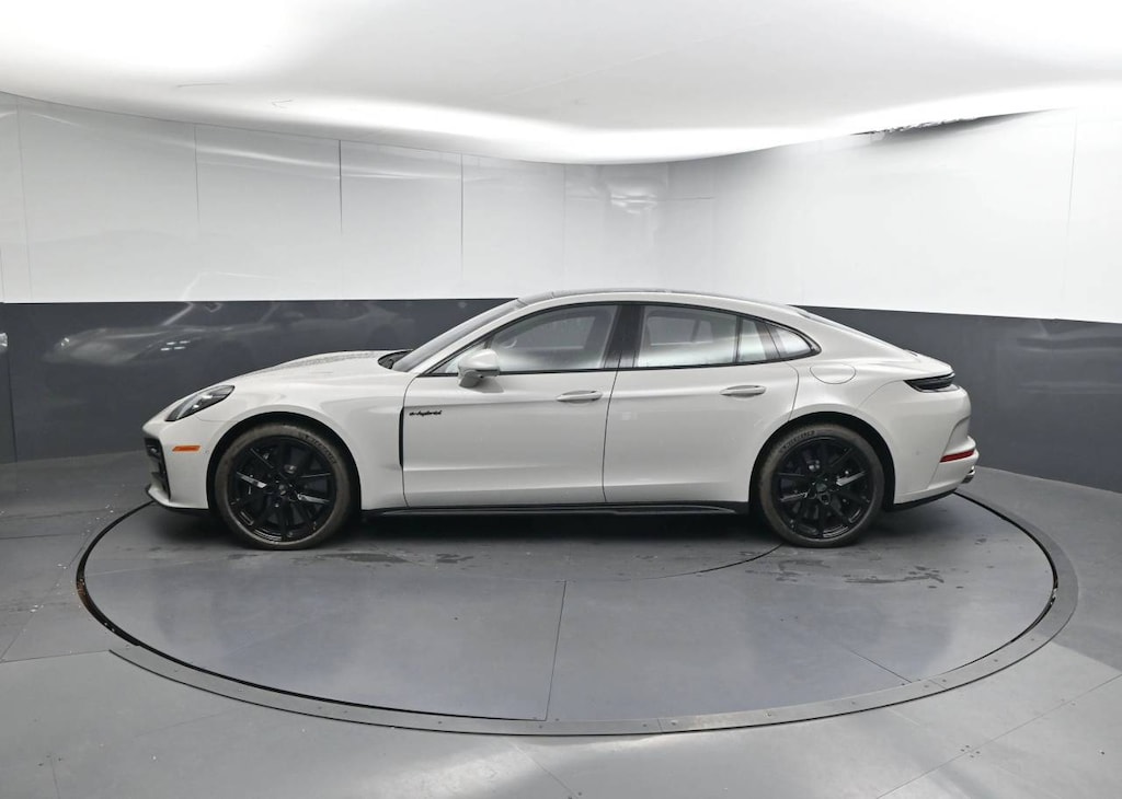New 2025 Porsche Panamera Turbo S E-Hybrid Hatchback