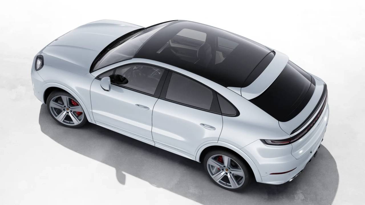 2026 Porsche Cayenne S Coupe photo 4