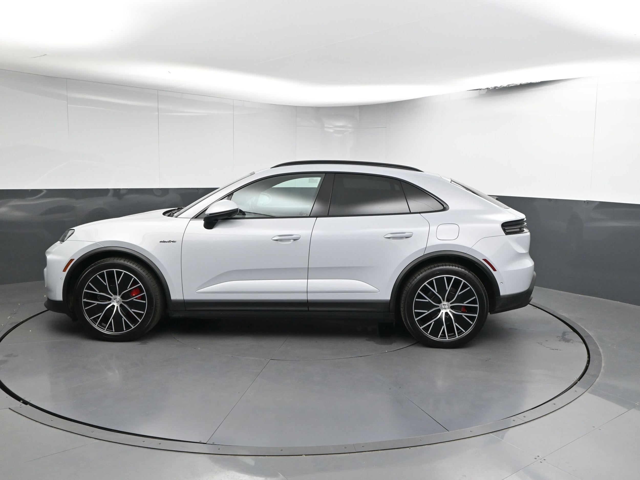 Certified 2025 Porsche Macan S with VIN WP1AB2XA9SL150629 for sale in Greenville, SC